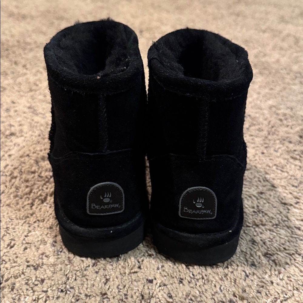 BearPaw Alyssa Women's Black Boots - Picture 2 of 7